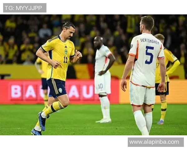 酒吧里的绿茵传奇畅谈足球巨星故事与球迷狂欢夜